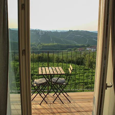 Ca Dei Curra Bed & Breakfast Neive Exterior photo